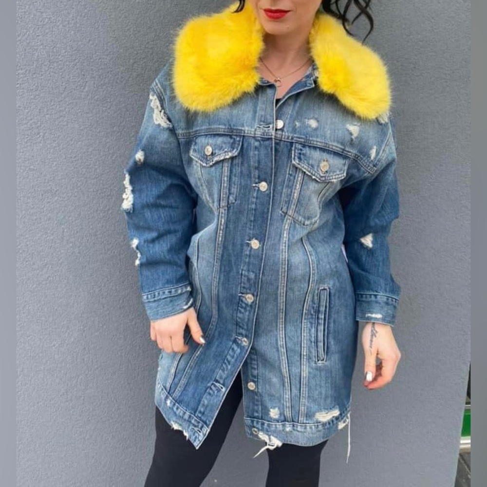 Guess Oversized jean jacket - never worn